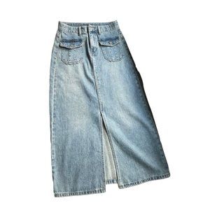 *NWOT* Chuu Long Light Blue Front Slit Denim Skirt S